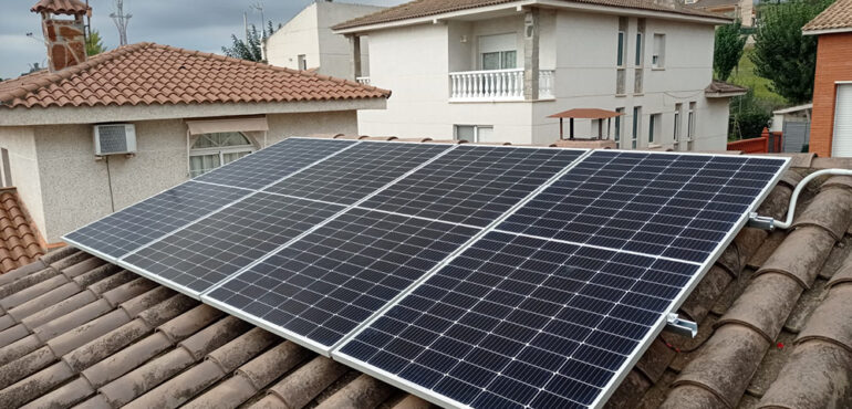 Autoconsumo doméstico Sant Esteve De Sesrovires 5 (1)